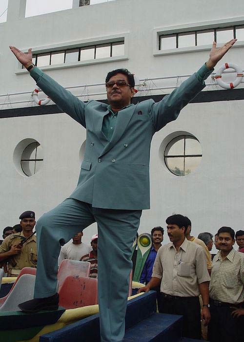 Shatrughan Sinha počas inauguračnej funkcie námorného centra vo Science City v Kalkate v roku 2003