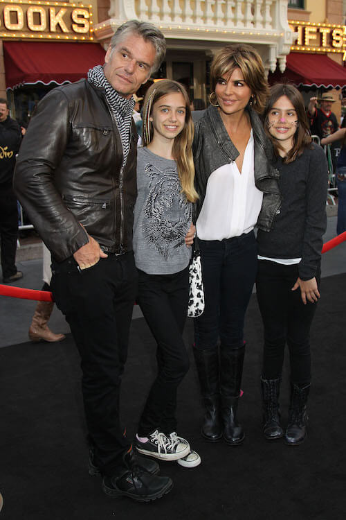 Harry Hamlin, Lisa Rinna a ich 2 dcéry na svetovej premiére filmu