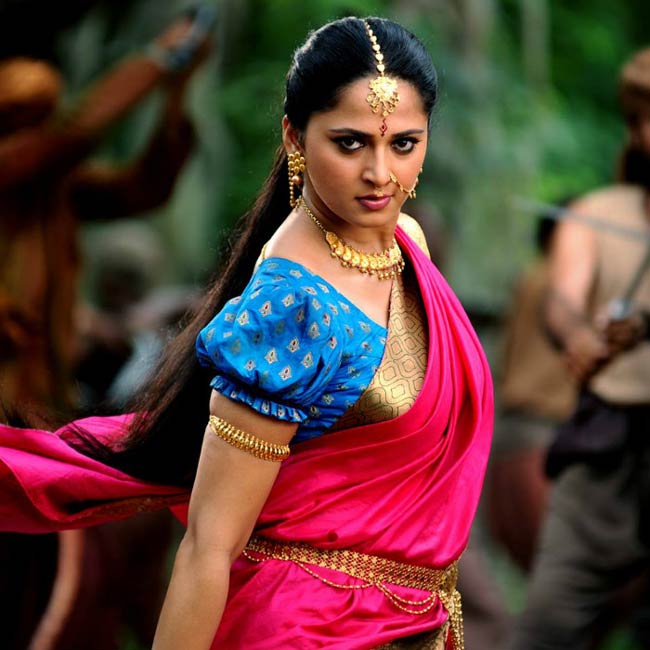 Anushka Shetty valokuvassa elokuvastaan ​​Baahubali: Johtopäätös (2017)