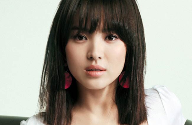 Το τραγούδι Hye-kyo σε μια φωτογραφία του Σεπτεμβρίου 2009