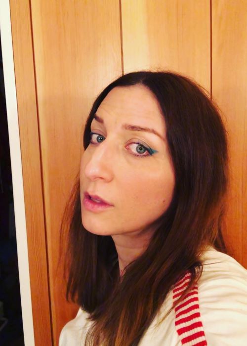 Chelsea Peretti na ďalšej Instagram Selfie v marci 2019