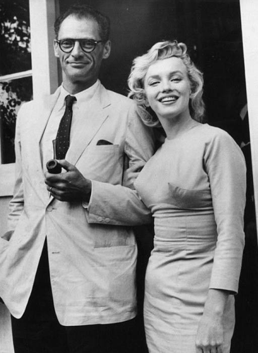 Marilyn Monroe og Arthur Miller i London i 1956