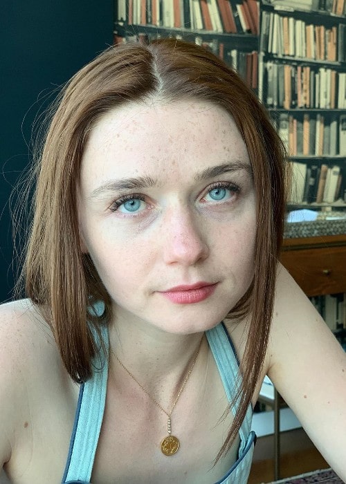 Jessica Barden sett i juli 2019