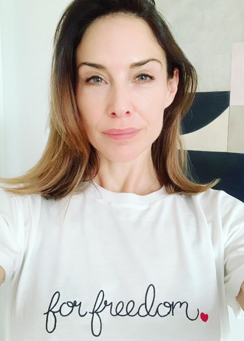 Claire Forlani na instagramovém selfie z října 2019