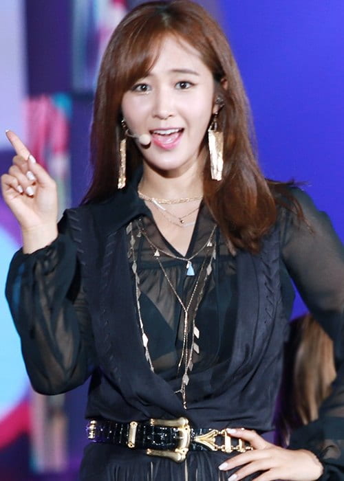 Yuri ved MBC DMZ Peace Concert som set i august 2015