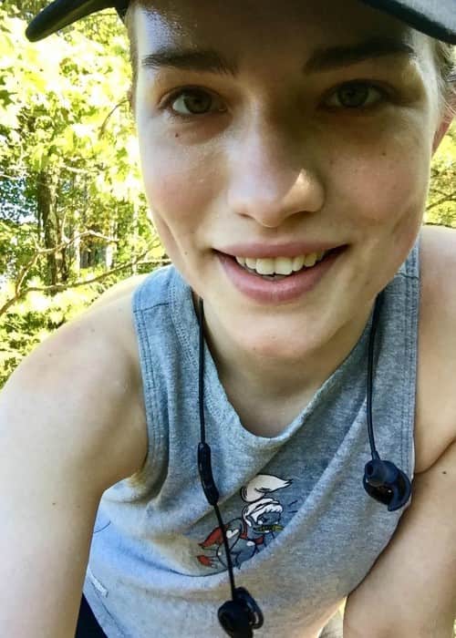 Willa Fitzgerald na instagramové selfie z října 2017
