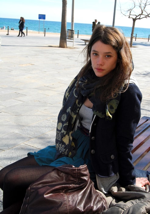 Astrid Bergés-Frisbey under innspillingen av 'The Angels Sex' i Barcelona i 2011