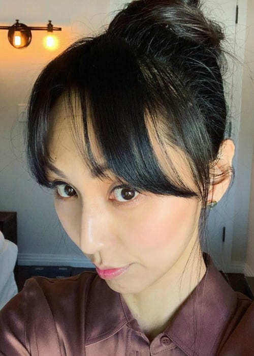 Linda Park v Instagram selfiju, kot je prikazano maja 2019