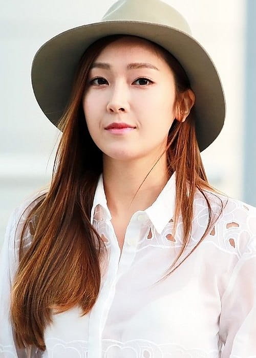 Jessica na mednarodnem letališču Incheon, kot je bilo videti aprila 2015