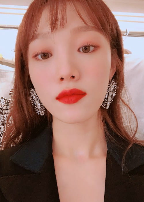 Lee Sung-kyung v příspěvku na Instagramu v březnu 2018