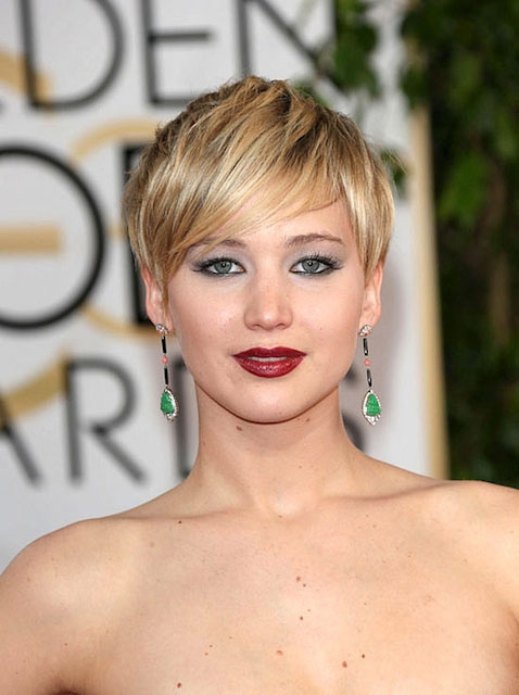 Jennifer Lawrence under Golden Globe Awards 2014