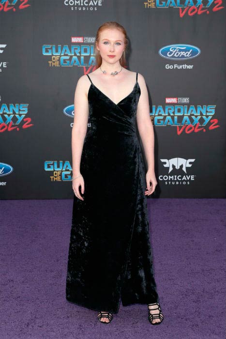 Molly Quinn na premiére filmu Guardians of the Galaxy Vol. 2 v apríli 2017