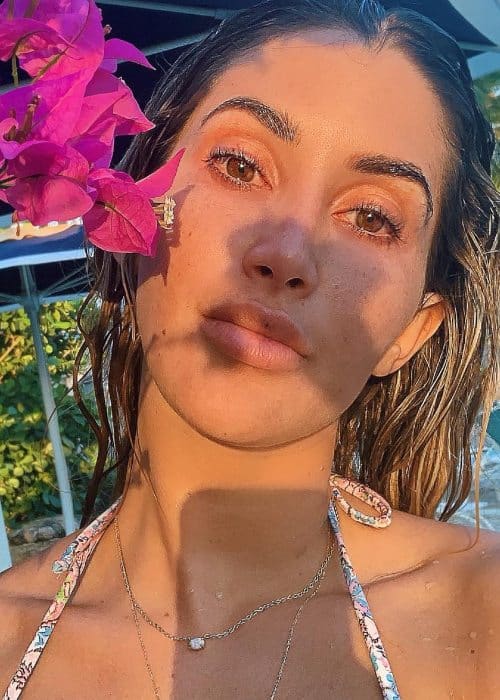 Claudia Sampedro Instagram-selfiessä huhtikuussa 2019 nähtynä