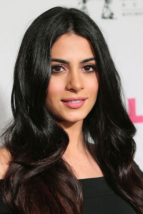 Emeraude Toubia på Nylon og BCBGenerations årlige Young Hollywood May Issue Event 12. mai 2016