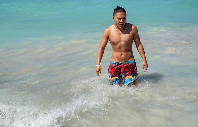 Timothy DeLaGhetto shirtløs under en ferie i Mexico i januar 2017