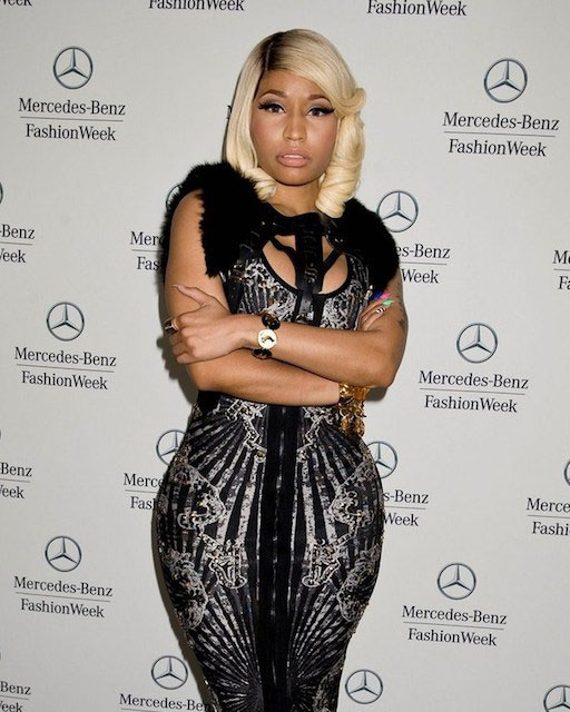 Nicki Minaj under et Herve Leger forår 2014 modeshow