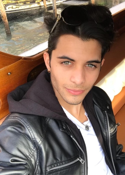 Erick Brian Colón i en selfie i oktober 2017
