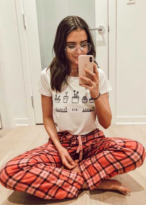 Jess Conte selfiessä tammikuussa 2018