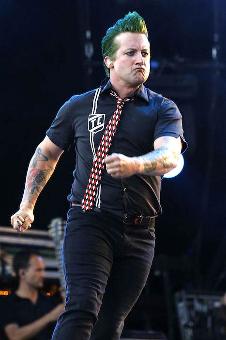 Tré Cool, ντράμερ των Green Day, κατά τη διάρκεια του Rock im Park Festival 2013