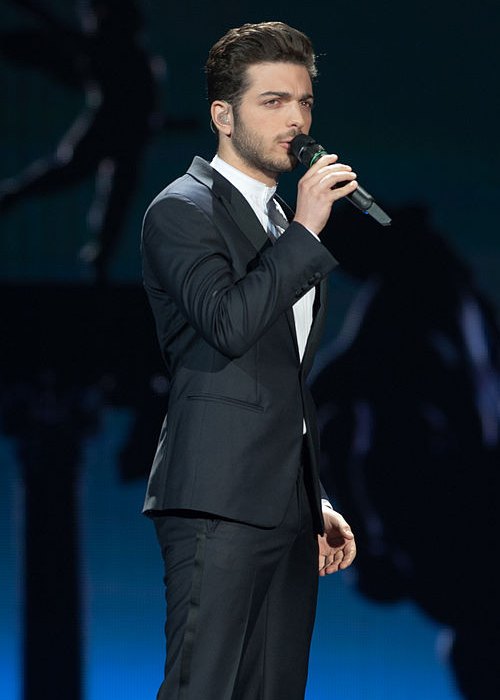 Gianluca Ginoble esiintymässä Eurovision laulukilpailussa toukokuussa 2015