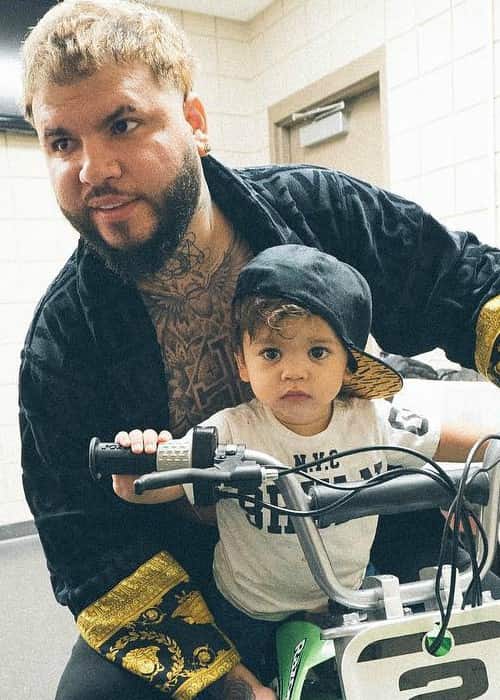 Farruko i et Instagram-opslag med sin søn som set i maj 2018