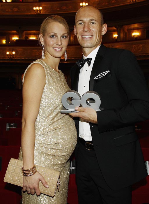 Arjen Robben so svojou milovanou manželkou Bernadien na 2011 GQ Man Of The Year Award