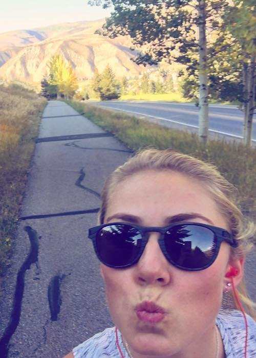 Mikaela Shiffrin na instagramovém selfie v září 2016