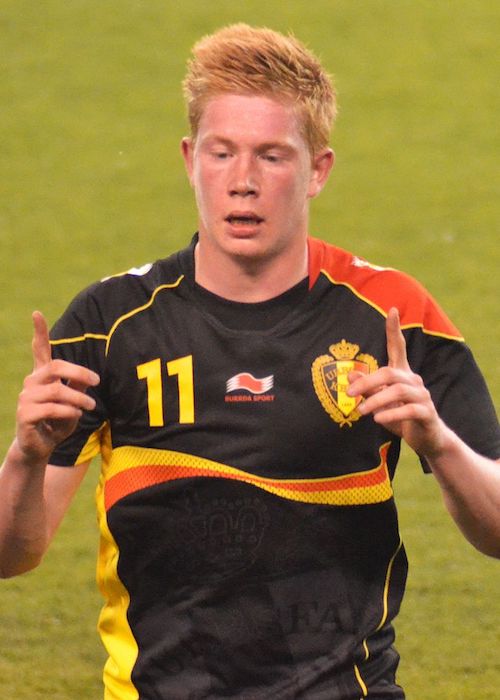 Kevin De Bruyne κατά τη διάρκεια ενός ποδοσφαιρικού αγώνα το 2013