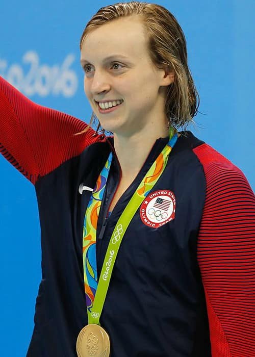 Η Katie Ledecky έλαβε το χρυσό μετάλλιο στους Ολυμπιακούς Αγώνες του Ρίο τον Αύγουστο του 2016