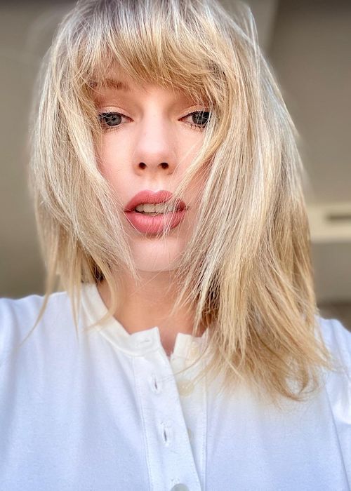 Taylor Swift na selfie v novembri 2019