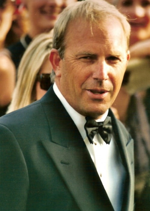 Kevin Costner Cannesin elokuvajuhlilla vuonna 2003