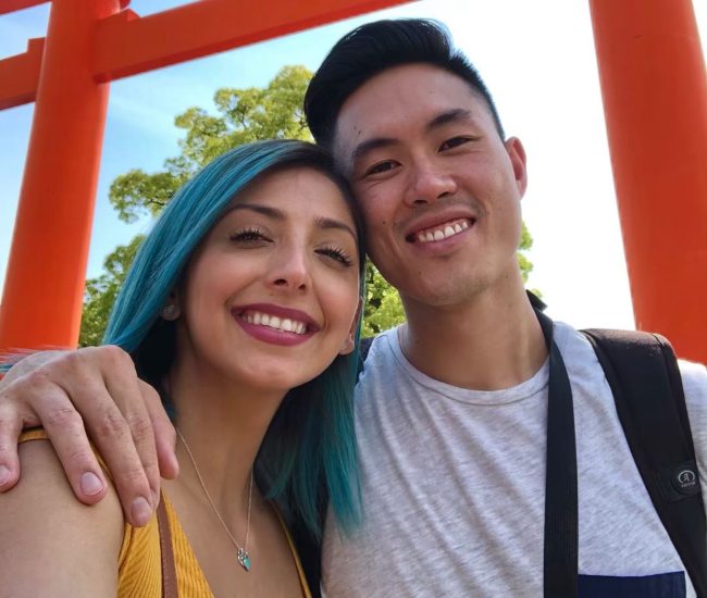 Tiffany Del Real og Casey Chan i en selfie i maj 2019