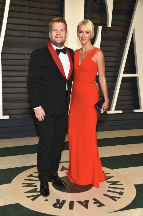James Corden og Julia Carey ved Vanity Fair Oscar-festen 2017
