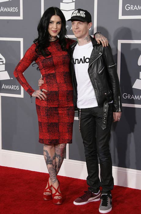 Kat Von D ex-poikaystävänsä Joel Zimmerman/Deadmau5 kanssa 55. Grammy-gaalassa vuonna 2013