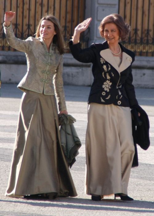 Dronning Sofia og prinsesse Letizia på det kongelige palads i Madrid i 2009