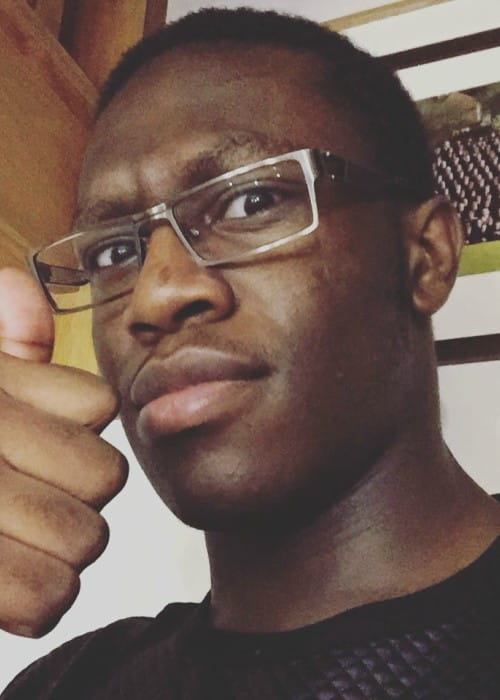 Deji Olatunji i en Instagram-selfie i januar 2016