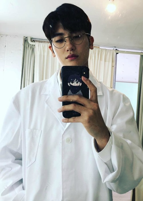 Park Hyung-sik i en selfie i oktober 2018