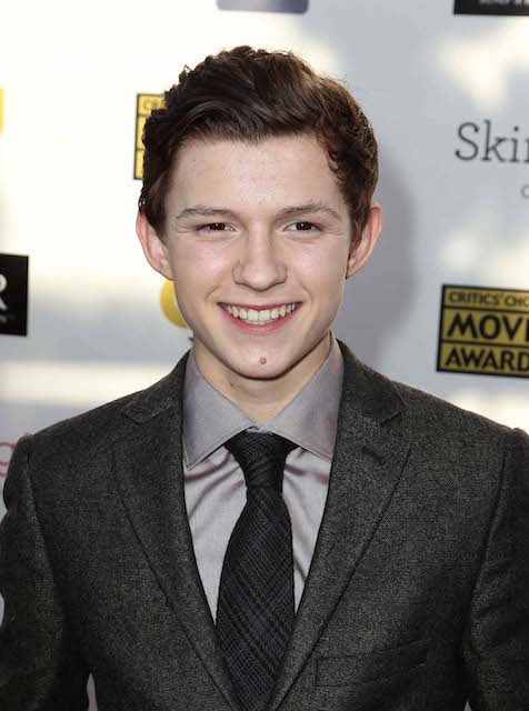 Tom Holland under 18. årlige Critics Choice Movie Awards i 2013