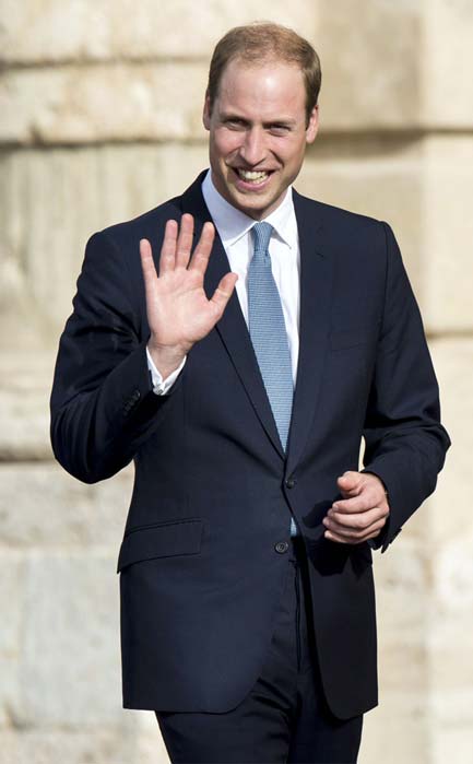 Prins William hilser offentlighed og presse i London i 2015