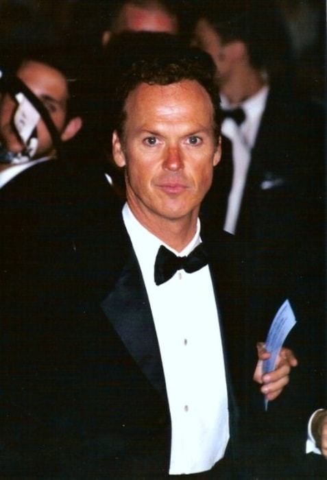 Michael Keaton Cannesin elokuvajuhlilla vuonna 2002