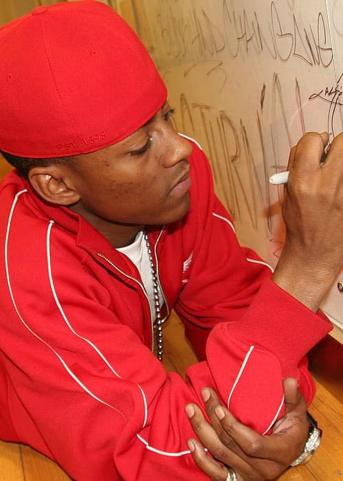 Cassidy podpísal svoje meno v máji 2005