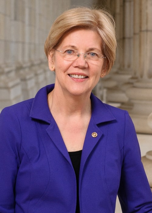 Elizabeth Warren sett på hennes offisielle portrett