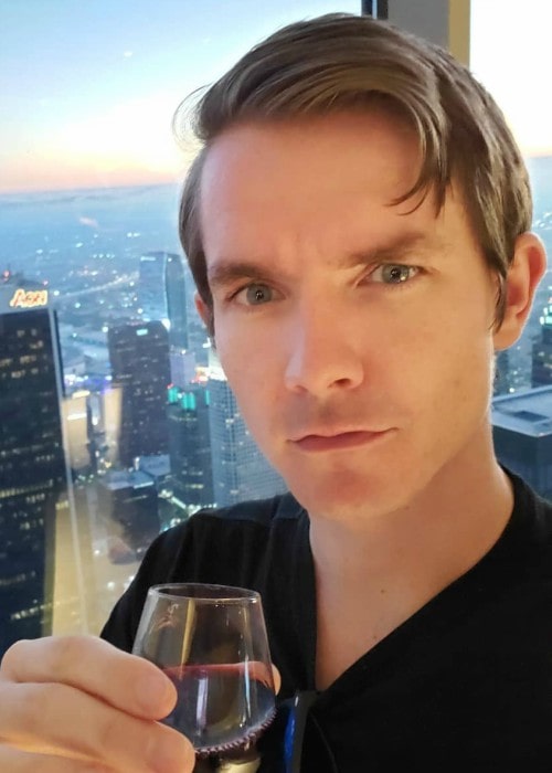 Ross O'Donovan na selfie na Instagrame, ako bolo vidieť v auguste 2019