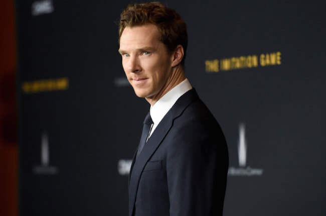 Benedict Cumberbatch The Imitation Game -elokuvan ensi-illassa DGA-teatterissa New Yorkissa vuonna 2014