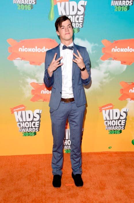 Taylor Caniff στα βραβεία Nickelodeon's Kids 'Choice τον Μάρτιο του 2016