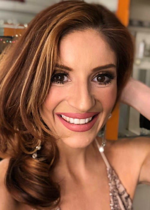 Anneliese van der Pol i en Instagram -selfie set i april 2018