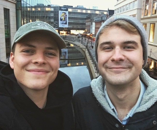 Alex Høgh Andersen (Venstre) og Magnus Haugaard Petersen i et selfie i december 2018
