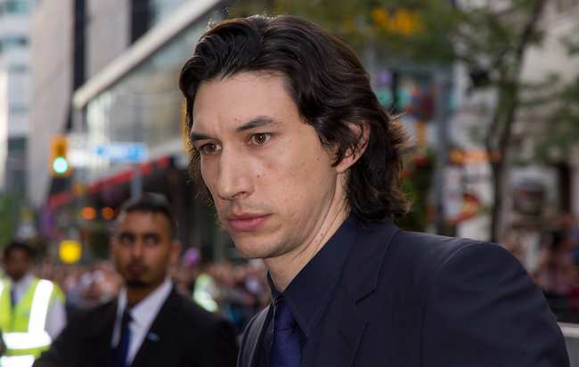 Adam Driver στην πρεμιέρα του When We Young