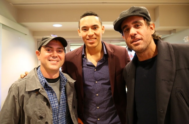 Joe Lo Truglio (vľavo) s Carlosom Correom a Bobbym Cannavaleom (vpravo) videli v októbri 2015