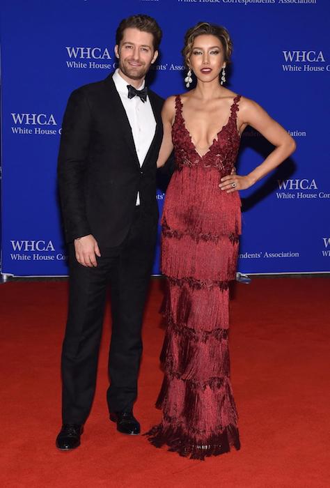 Ο Matthew Morrison με τη σύζυγό του Renee Puente στο 102ο Δείπνο της Ένωσης Ανταποκριτών του Λευκού Οίκου στις 30 Απριλίου 2016